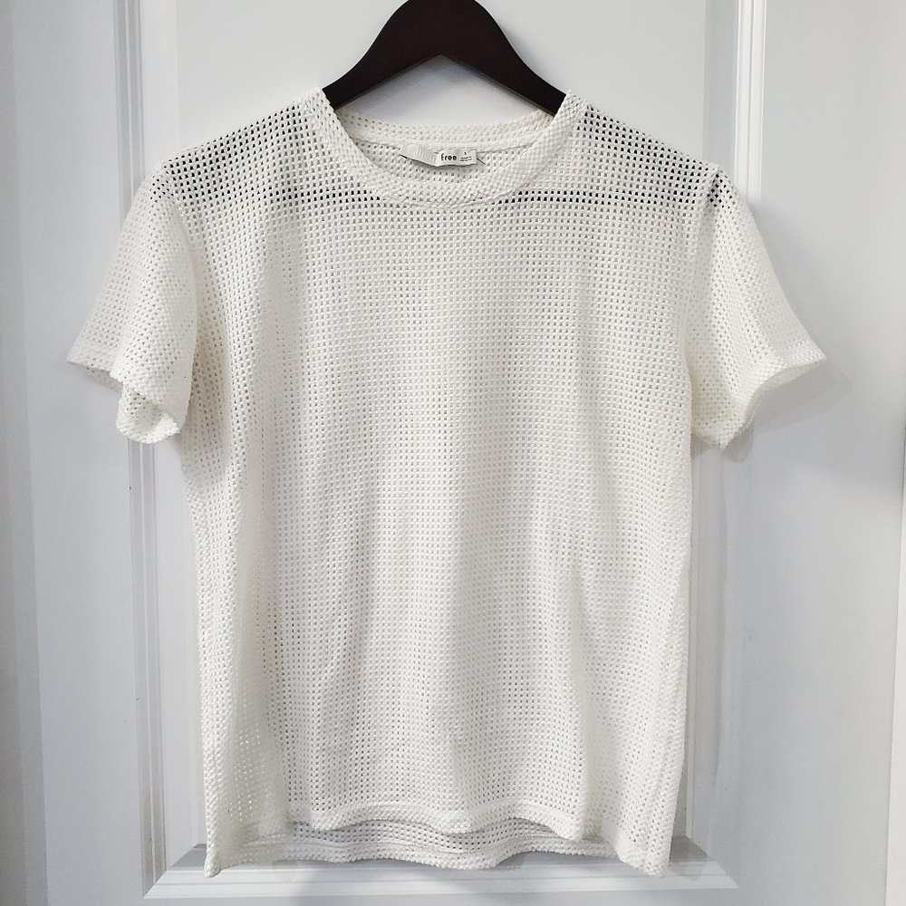Aritzia white mesh T shirt.